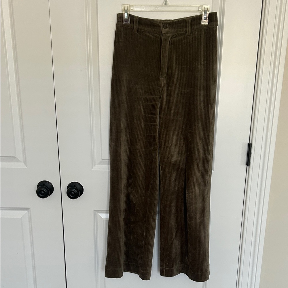 Z Supply | Women’s stretchy green Corduroy Pants
